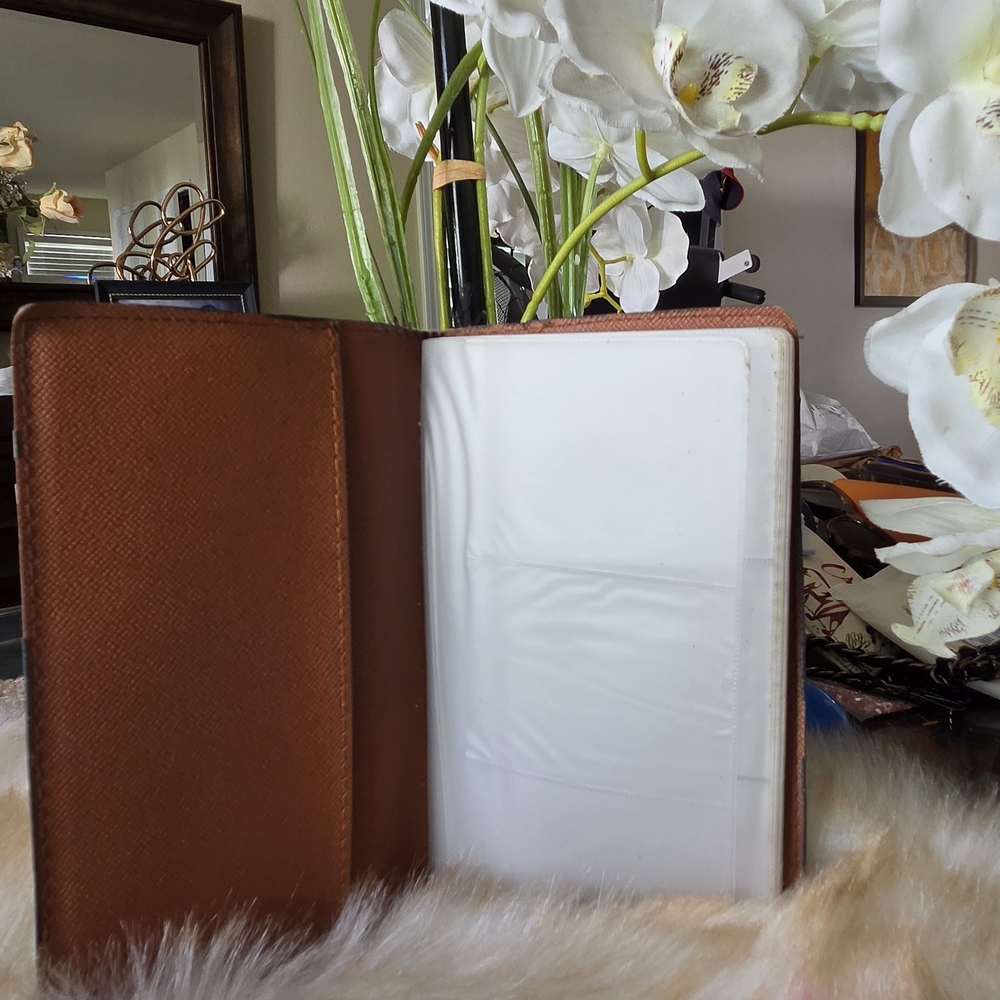 Designer-Inspired Brown Monogram Cardholder with Gold Chain - Picture 3 of 6
